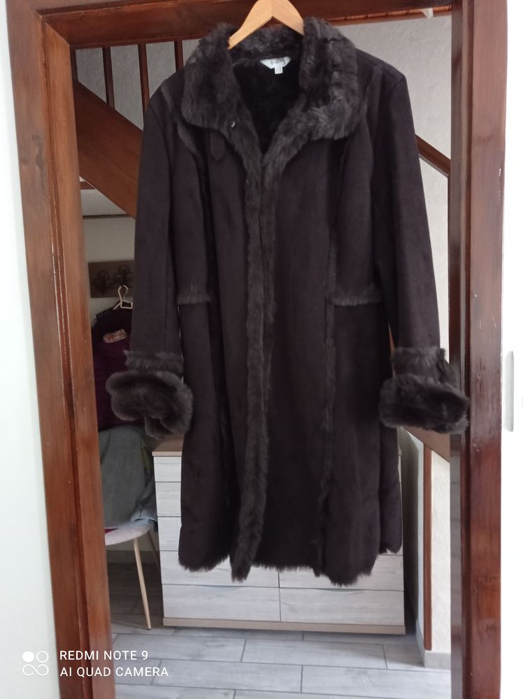 MANTEAU
30 Munster (68)