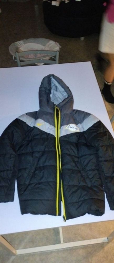 manteaux Nike Lakers homme 50 Saulxures-l�s-Nancy (54)