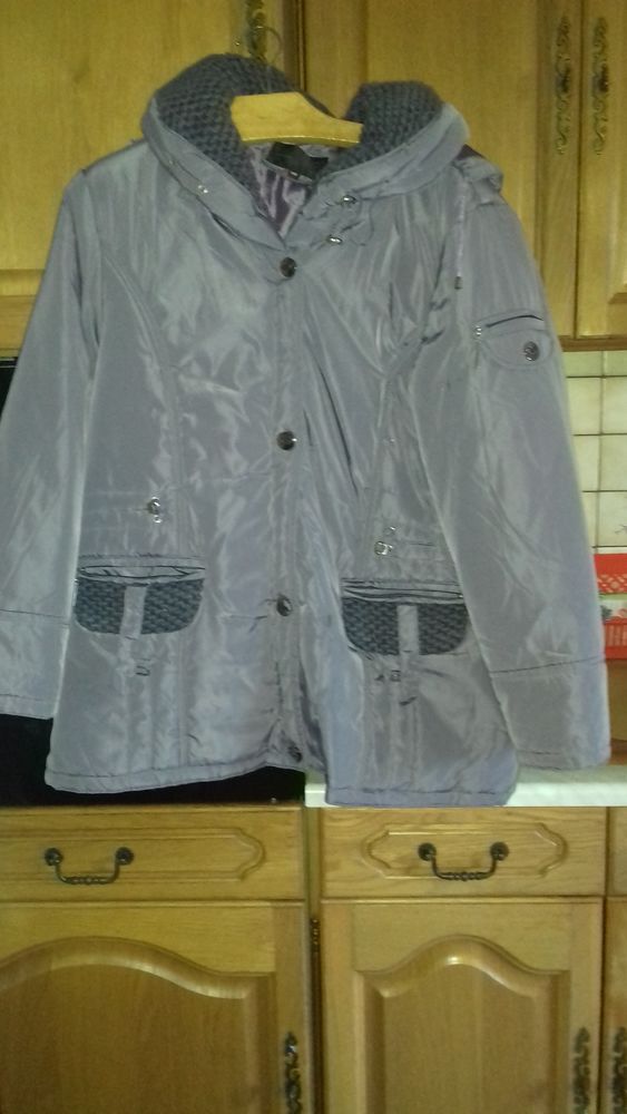 DE MANTEAUX 0 Roche-en-R�gnier (43)