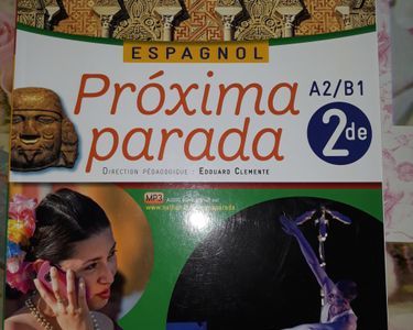 Manuel scolaire espagnol 18 Beauquesne (80)