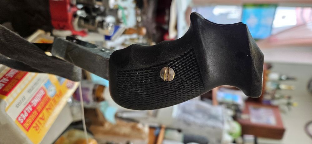 MANURHIN - CROSSE - MR88 / MR73 - CAOUTCHOUC - BLACK 60 Marseille 15 (13)