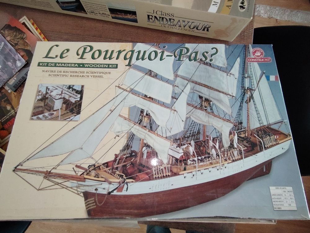 Maquette bateau en bois a construire 200 Mehun-sur-Y�vre (18)