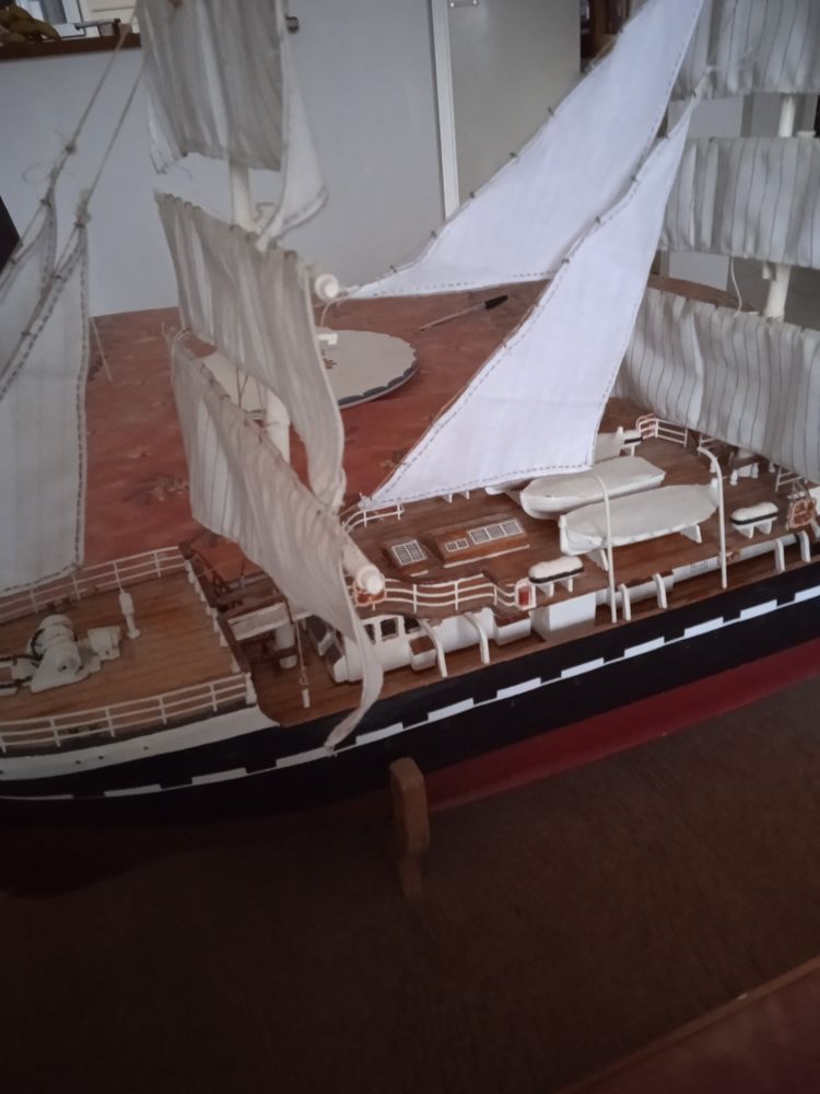 maquette bateau 160 Huisseau-en-Beauce (41)