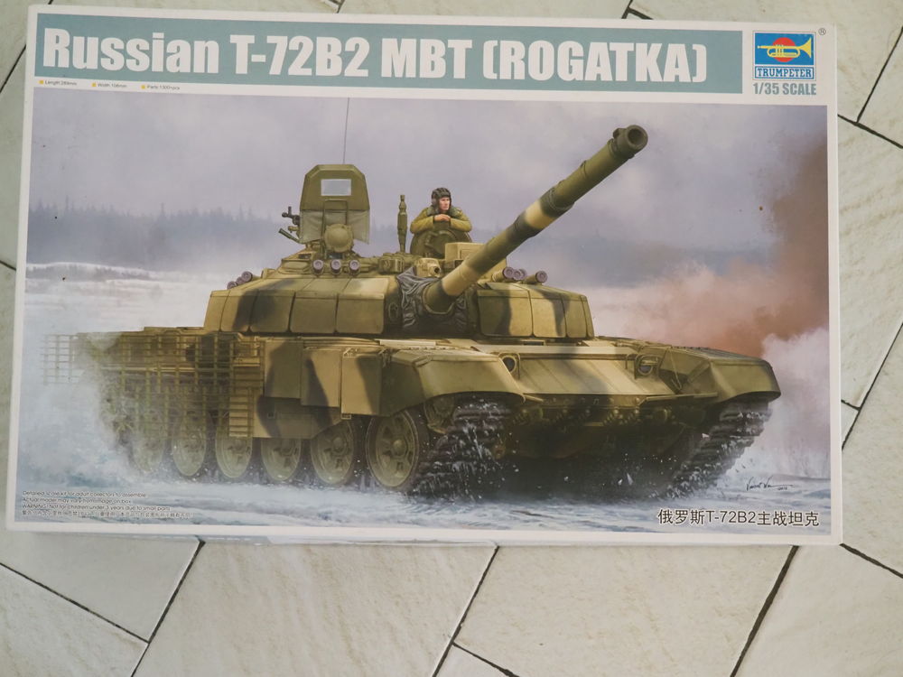 Maquette trumpeter 1/35�me T-72 B2 Russe 49 Lunel (34)