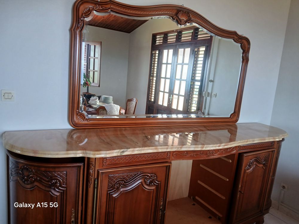 Marbre de buffet louis XV. 2 60�60  Couleur rose et beige 250 La Trinit� (97)