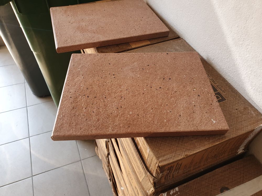 Nez de marche carrelage ext�rieur 560 Ser�mange-Erzange (57)