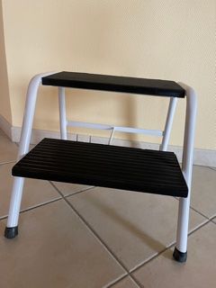 MARCHEPIED MEDICAL 2 MARCHES EPOXY BLANC 40 La Limouzini�re (44)