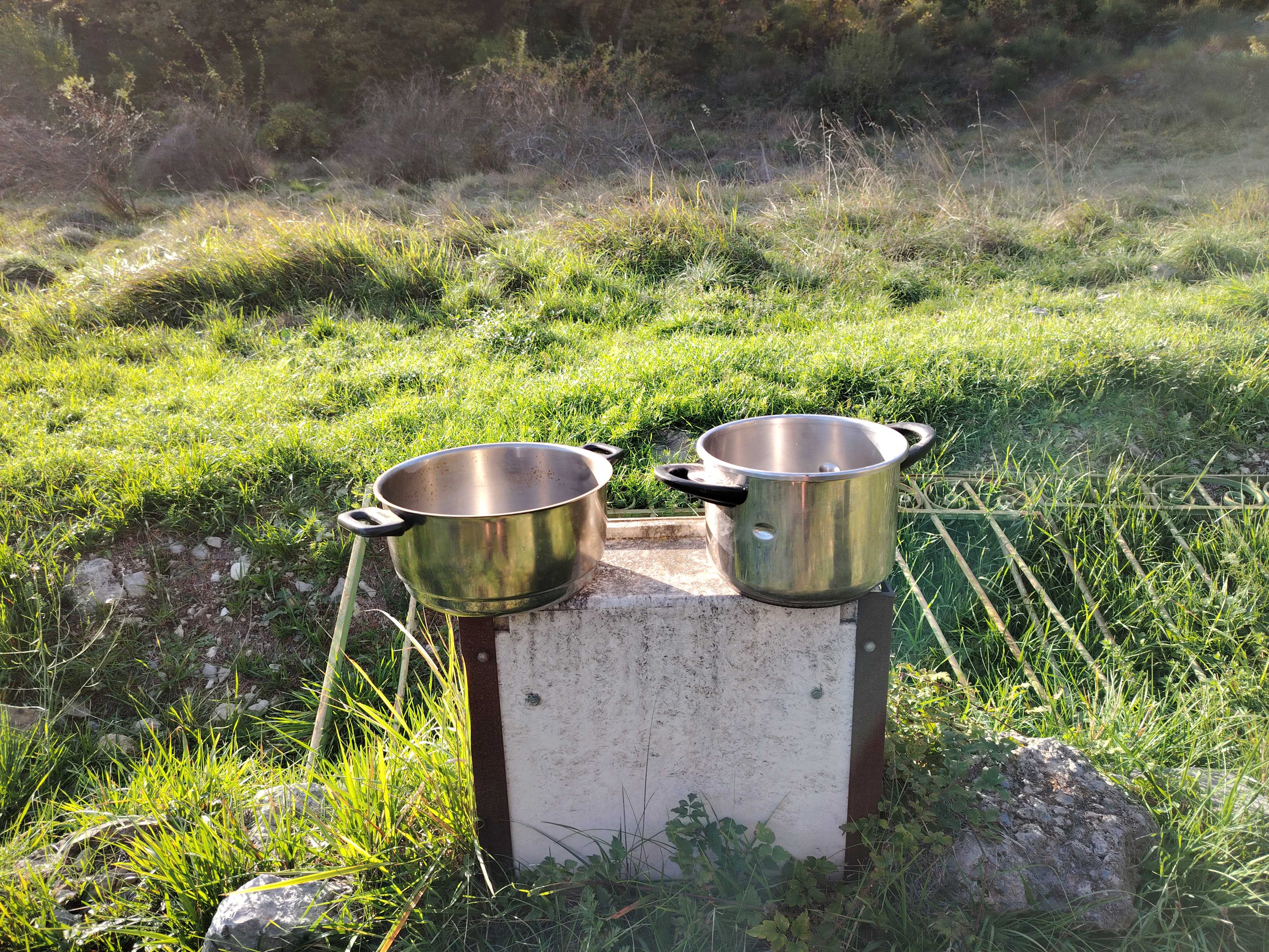 marmite de cuisine inox 2 Tourette-du-Ch�teau (06)