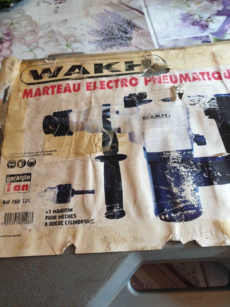 marteau perforateur et burineur 30 Waziers (59)