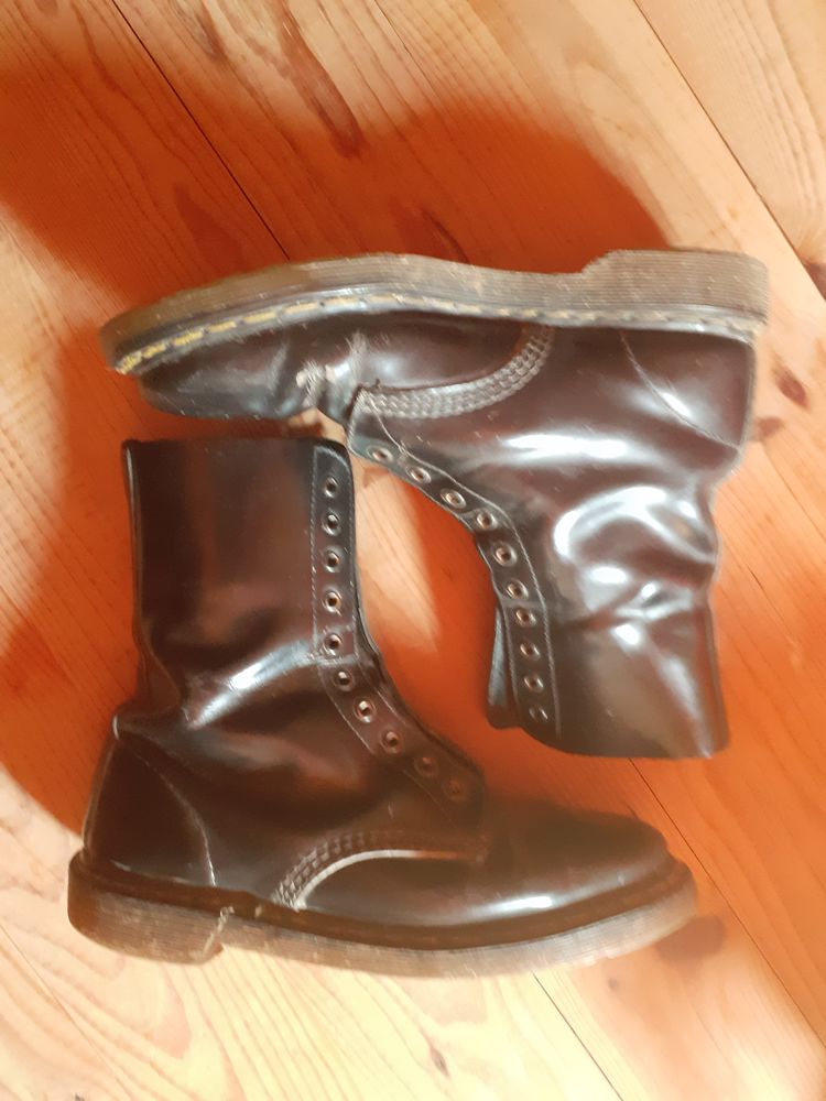 Doc martens vintage
100 La Charit�-sur-Loire (58)