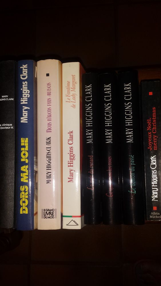 Mary Higgins Clark : lot de 9 romans. 18 Brie-Comte-Robert (77)