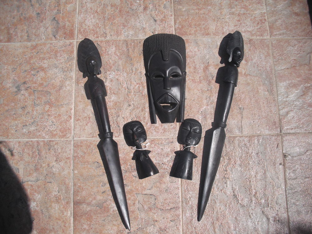 .masque et accessoires en bois d'�b�ne 50 Quillan (11)