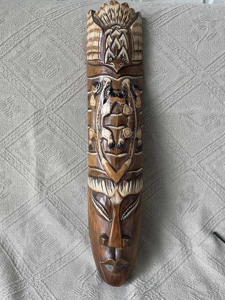 Masque Africain en bois 30cm fabrication artisanale. 