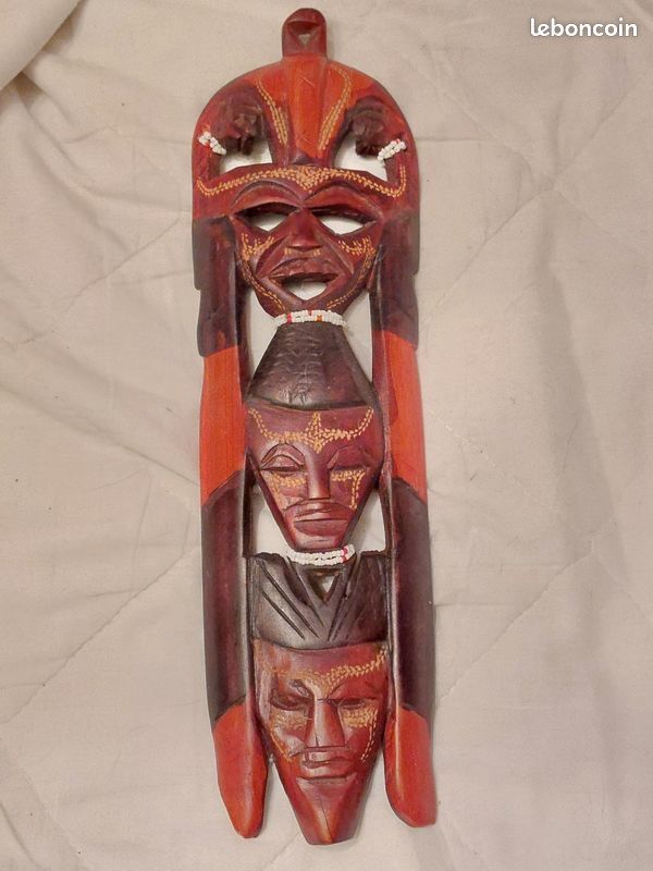 Masque africain 40 Le Plessis-Robinson (92)