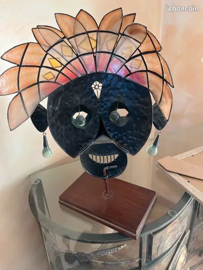 Masque d�coratif 10 Le Vernet (03)