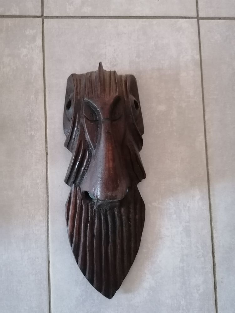 masques en bois 30 Montpellier (34)