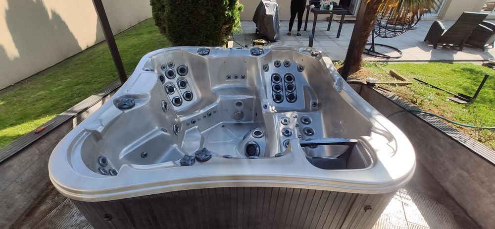 SPA de massage 3500 La Chapelle-Longueville (27)