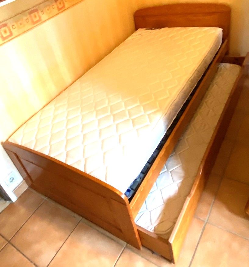 Lit pin massif avec tiroir achat CAMIF 180 Saulxures-l�s-Nancy (54)