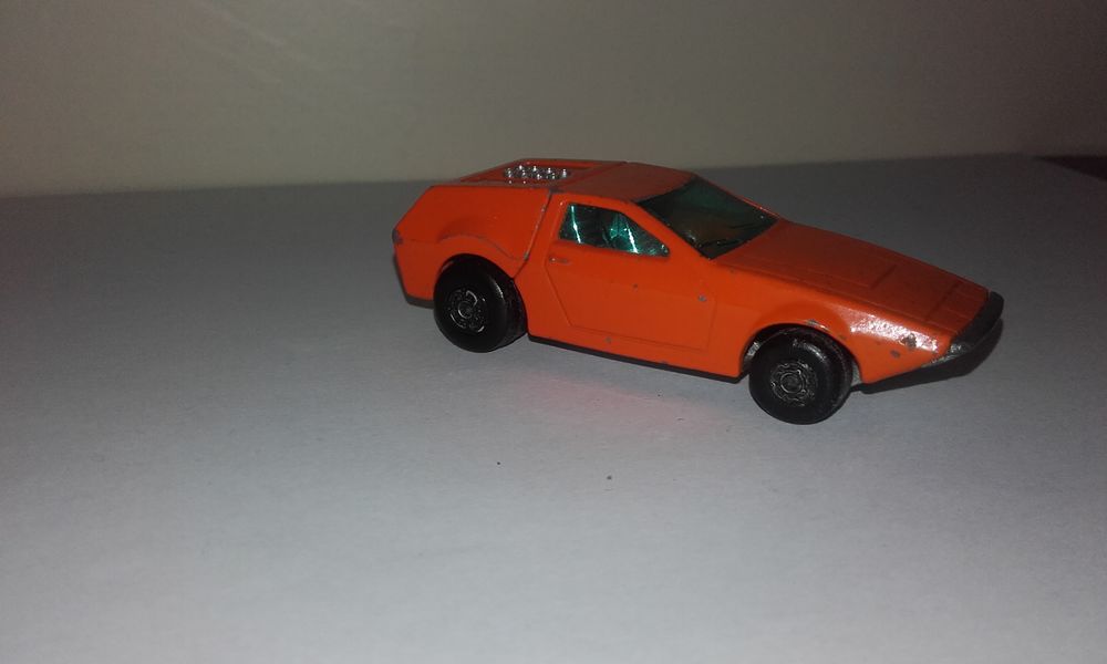 Matchbox - Tarzana N�53 25 Angers (49)