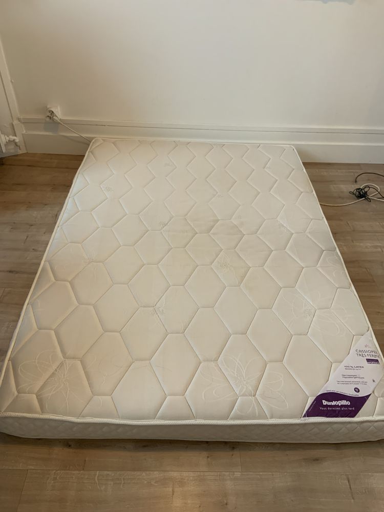 Matelas - 140x190 40 Gennevilliers (92)