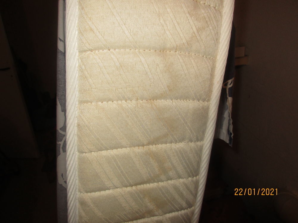 matelas  de 1m40 10 Gradignan (33)