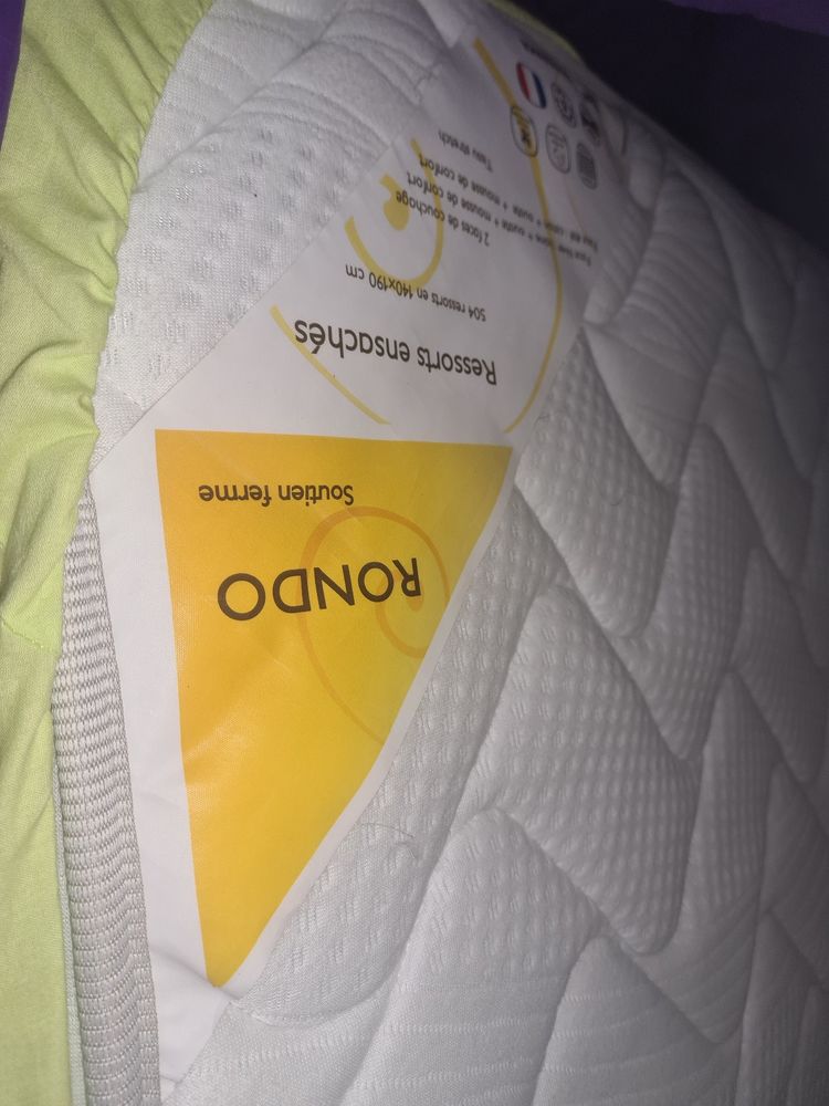 Matelas 90x200 �paisseur 22cm qualit� sup�rieure h�tellerie 30 Le Cap D Agde (34)