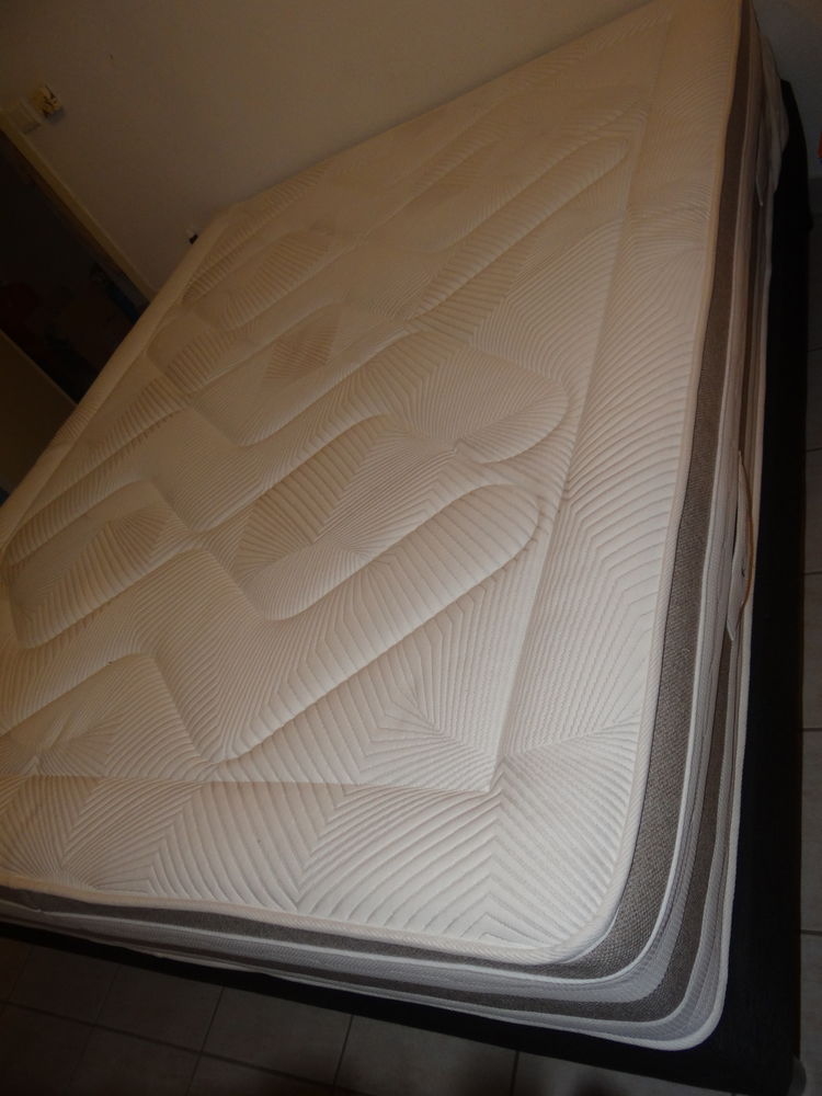 matelas Andre Renault neuf + sommier recent 1600 Saint-Jean-du-Gard (30)