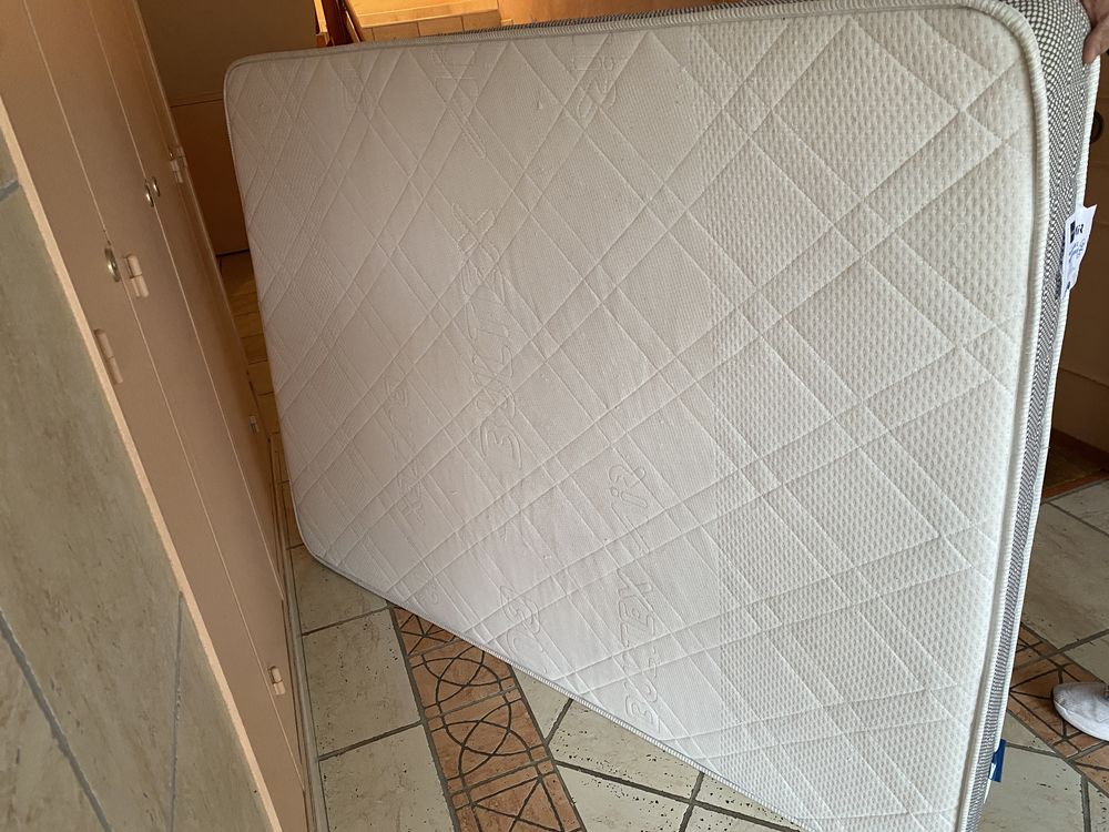 Matelas Bultex 140*190 315 Rillieux-la-Pape (69)