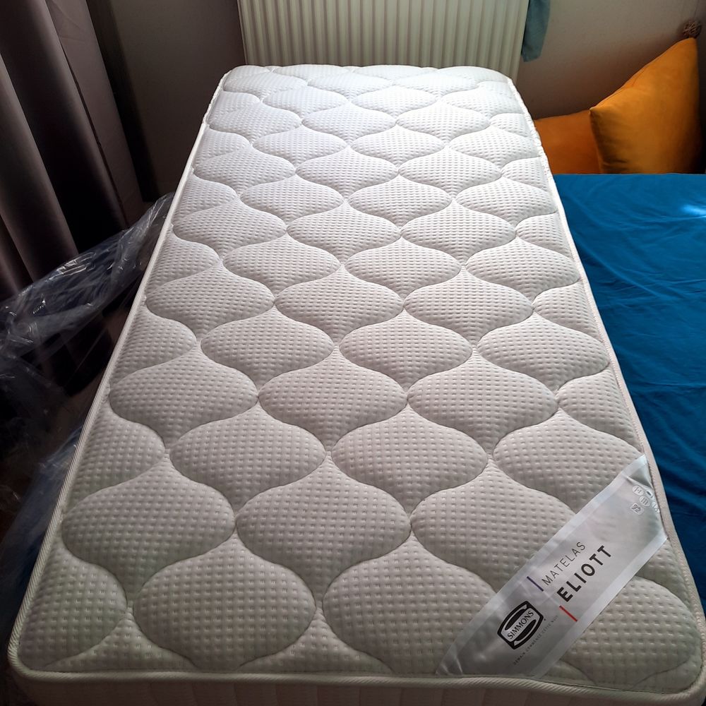 matelas comme neuf une personne 100 S�n� (56)