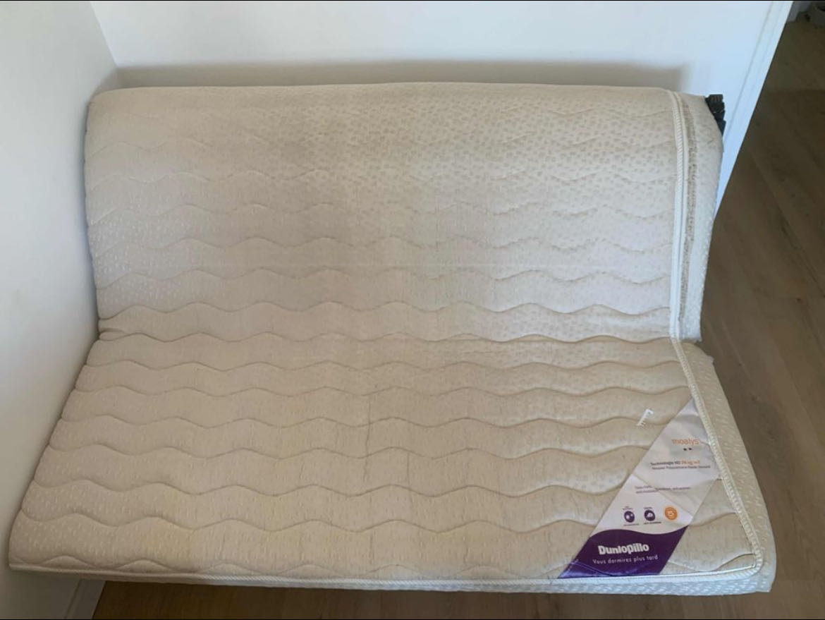 BZ matelas dunlopillo 40 Cannes (06)