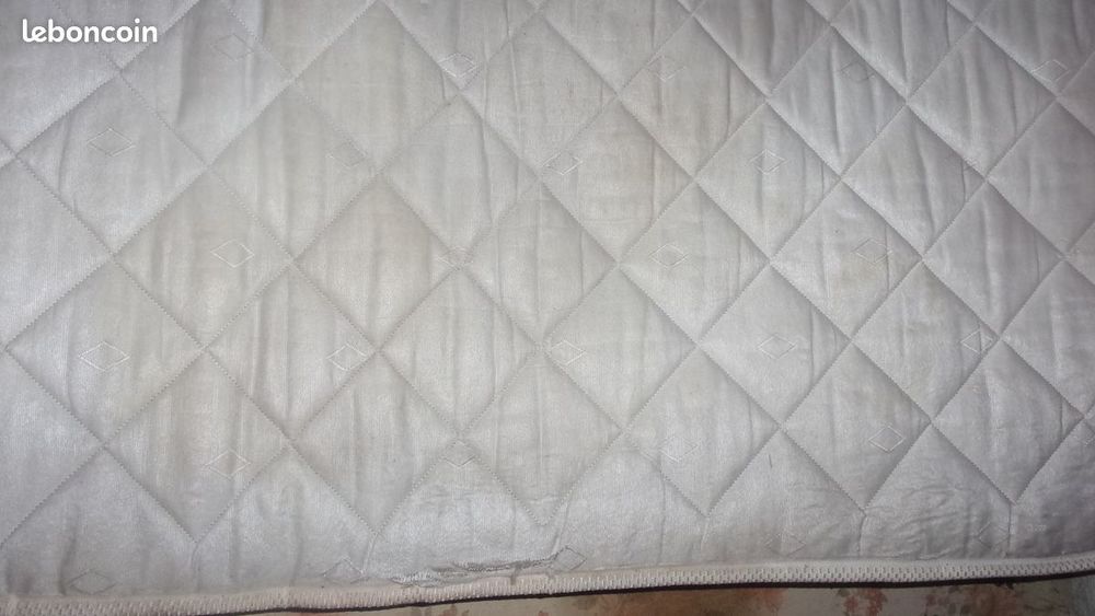 matelas enfant 35 Fresnes-sur-Escaut (59)