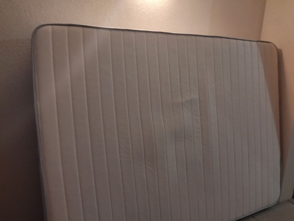 Matelas m�moire de forme 0 S�te (34)