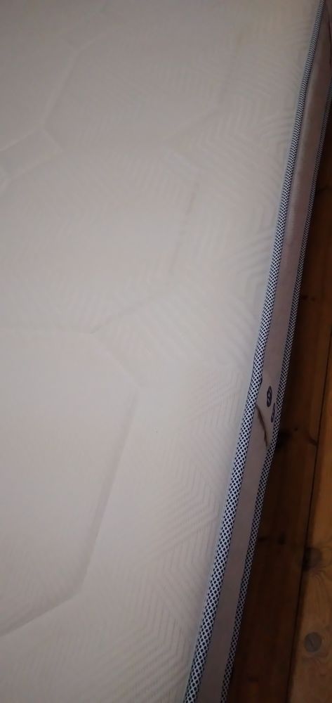 MATELAS Merinos ferme hypoallergique 200 Vichy (03)