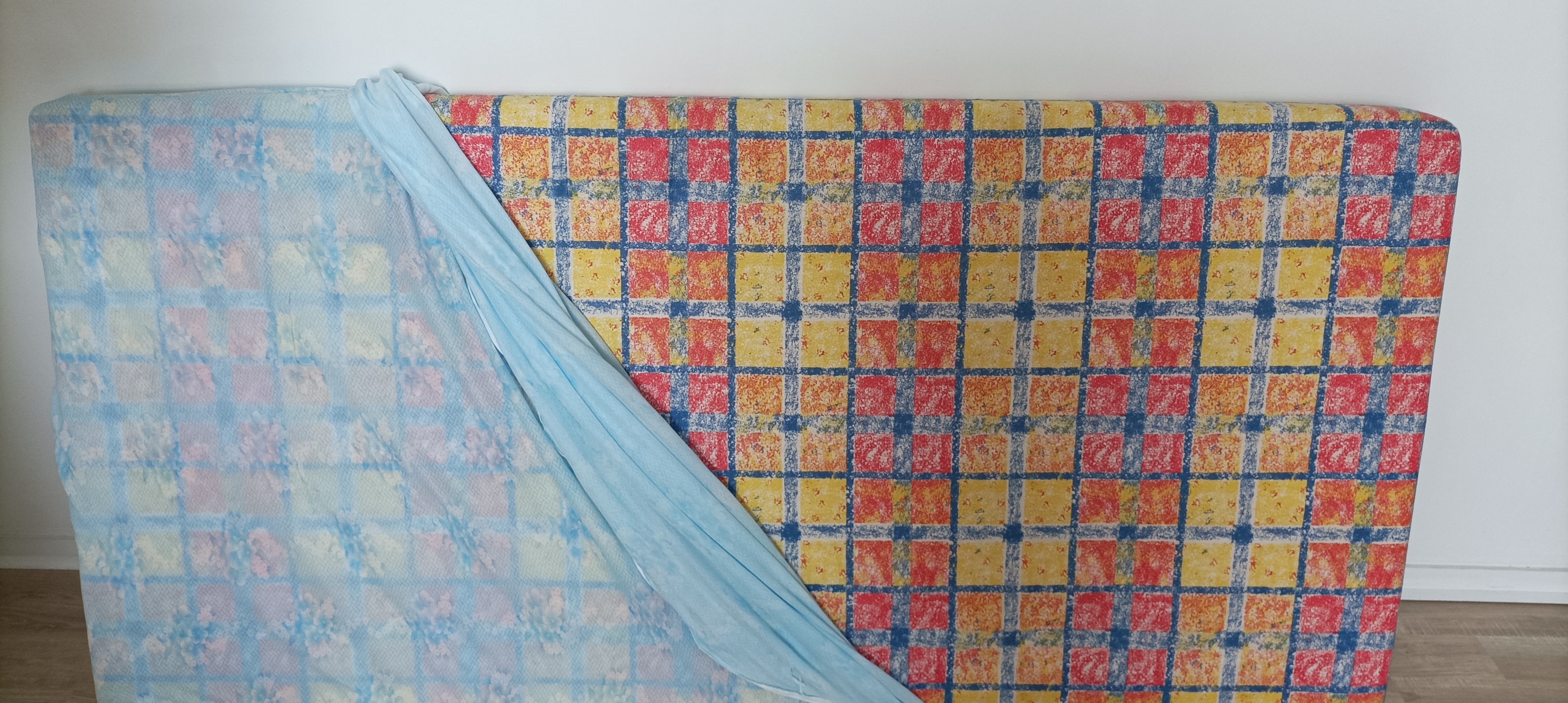 2 MATELAS MOUSSE DE QUALIT� 50 Saint-Brieuc (22)