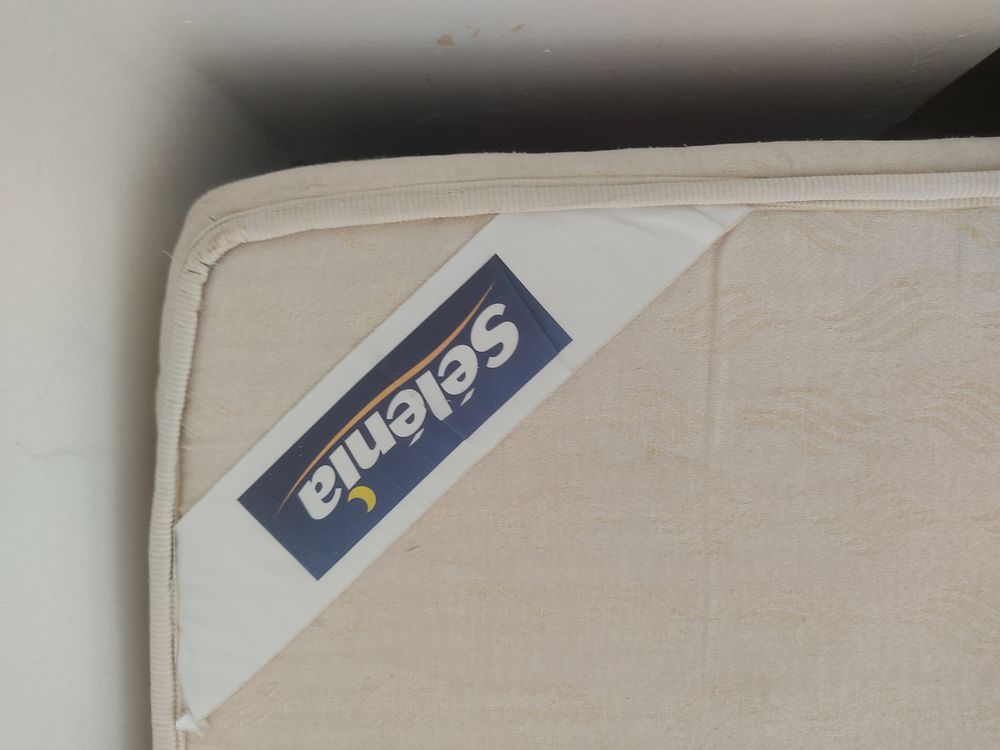 matelas mousse - Tenue ferme - 160x200 - 75� 75 Sceaux (92)