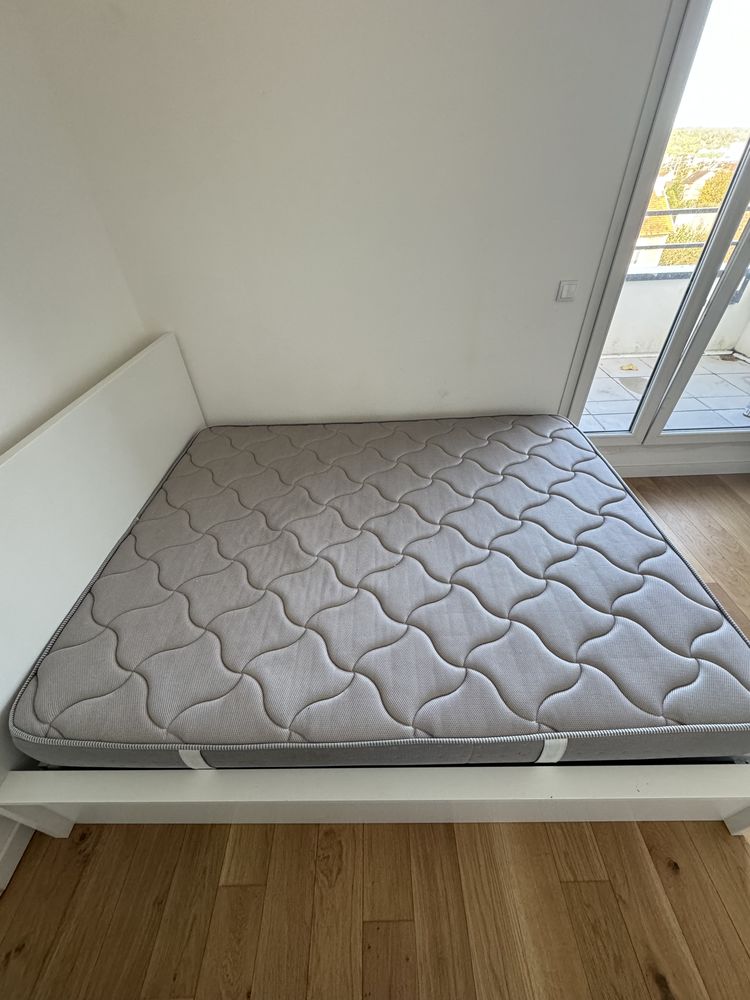 Matelas orthop�dique Queen size 150 Les Mureaux (78)