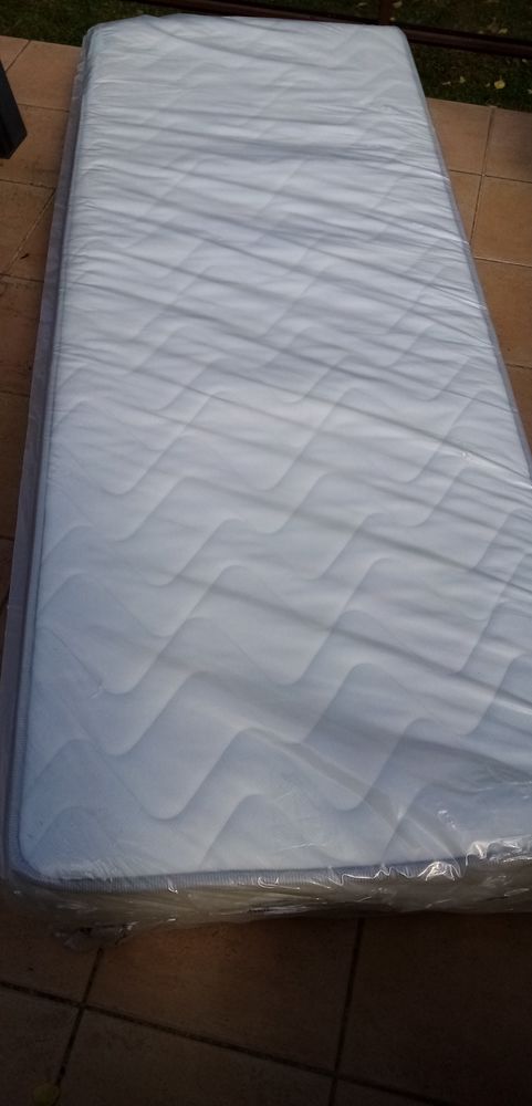 Matelas 1 personne 95 Maz� (49)