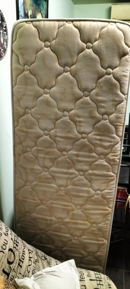 Matelas pour ado 50 Cannes (06)