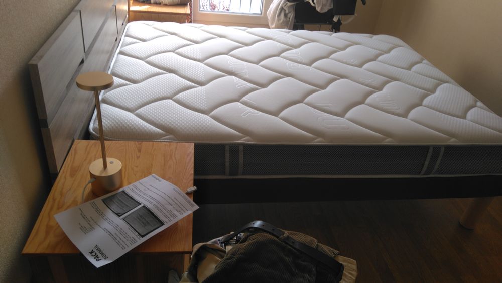 d'un matelas pratiquement neuf 200 Margny-l�s-Compi�gne (60)