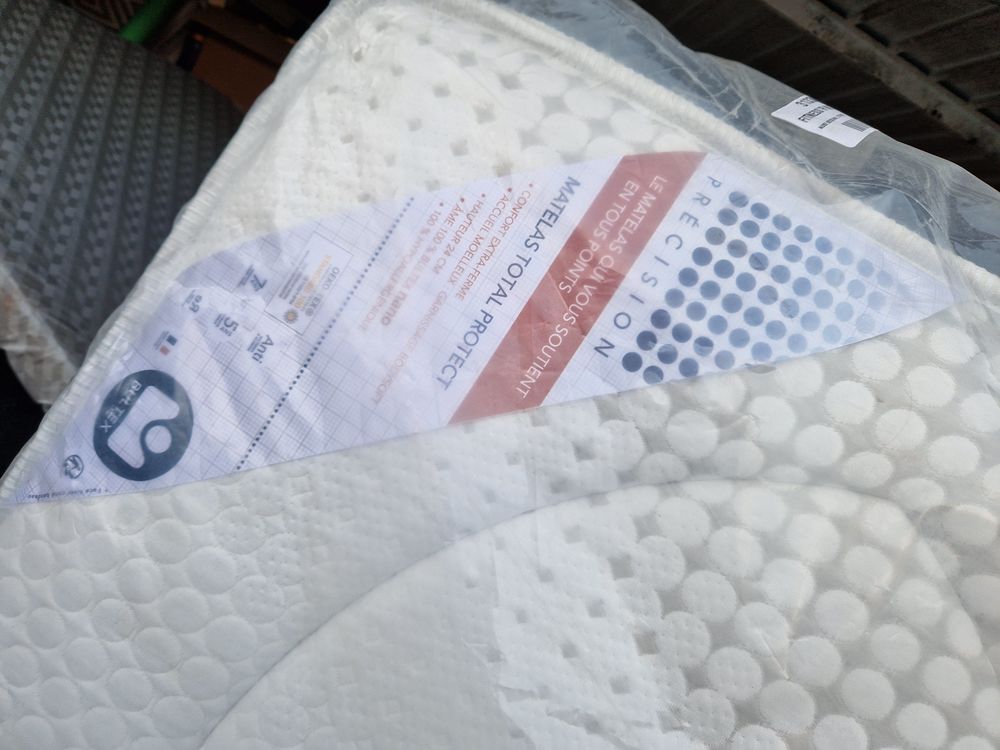 MATELAS DE QUALITE TOTAL PROTECT BULTEX 160�200�24 150 Chelles (77)