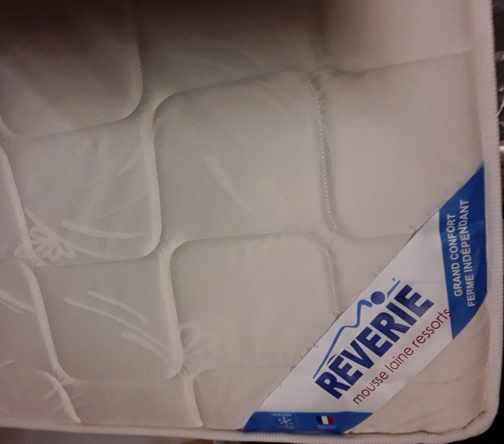 Matelas REVERIE+sommier 140/190 300 Fameck (57)