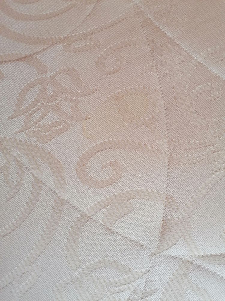 Matelas +sommier 140x190 de Marque Davilaine 185 Theix (56)