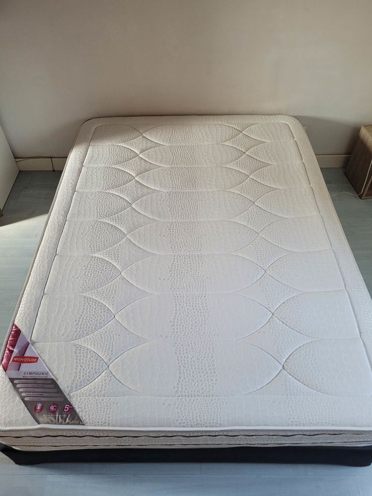 Matelas + Sommier 190 x 140 comme neuf 370 Le Mans (72)