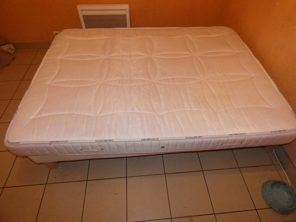 matelas + sommier 140 cm ,haute qualit� 120 Vezins (49)