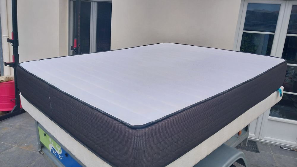 Matelas + Sommier + Pieds 160X200cm 200 La Roche-sur-Yon (85)