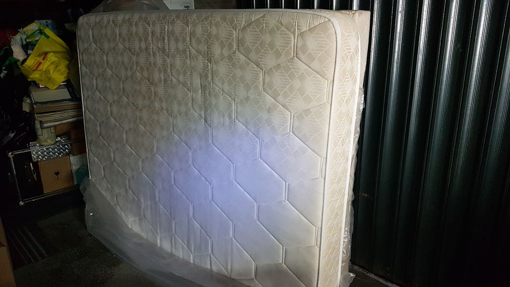 Lit: Matelas + Sommier 140 X 190 200 Meudon (92)