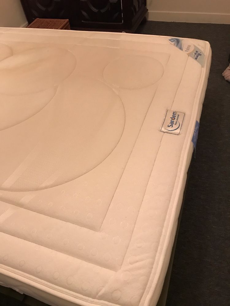 Matelas et sommier en 140 100 Portes-l�s-Valence (26)