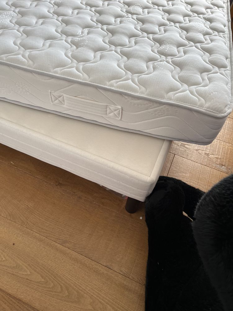 Matelas + sommier 120 Vienne (38)