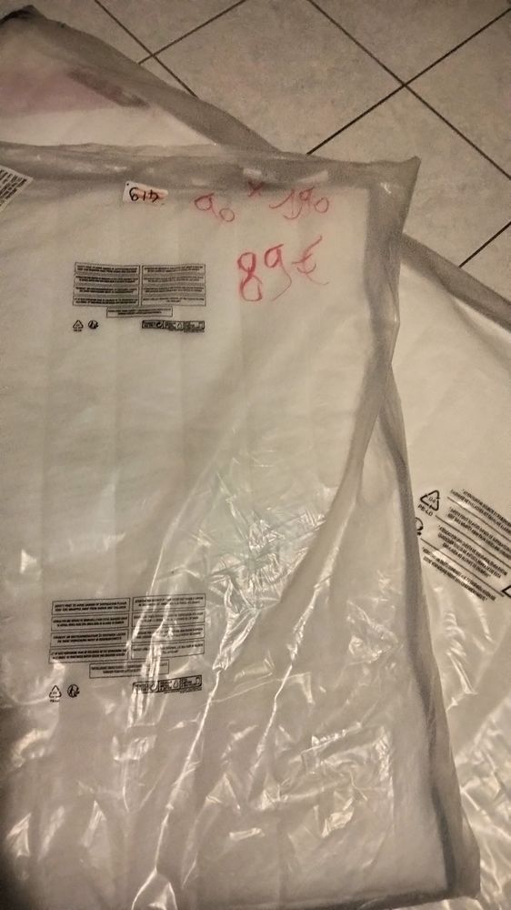 Matelas + surmatelas 0 Dienville (10)