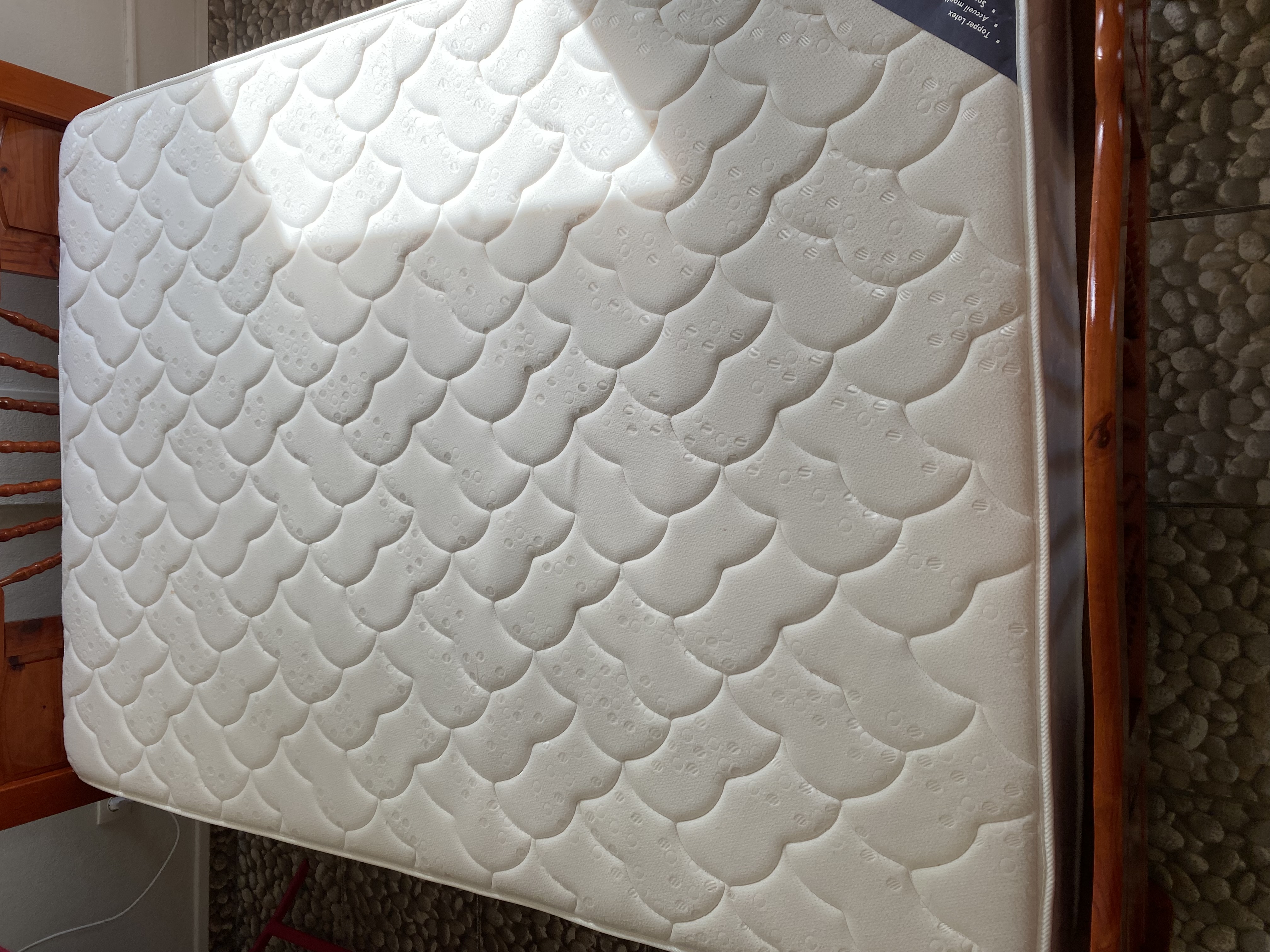 Matelas 100 Le Lamentin (97)